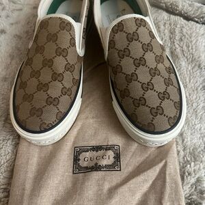 NOT FOR SALE Gucci Brown and White Slip-On Shoes